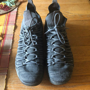 Grey KD Basketball Shoes